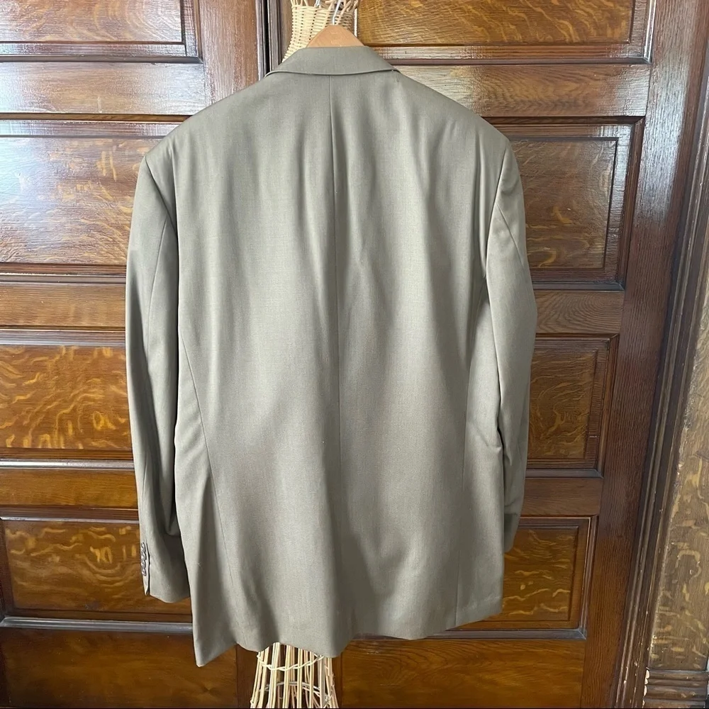 Jones New York Men’s Suit